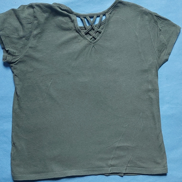 Old Navy| Girl's "Tacos and Daydreams" Green Shirt - Picture 2 of 3